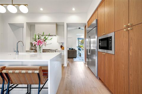 Tiny photo for 1211 Alegria RD, Austin, TX 78757 (MLS # 3949486)