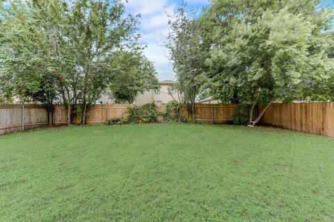 Tiny photo for 5111 N Hearsey DR, Austin, TX 78744 (MLS # 3041306)