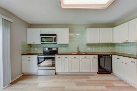 Tiny photo for 5111 N Hearsey DR, Austin, TX 78744 (MLS # 3041306)