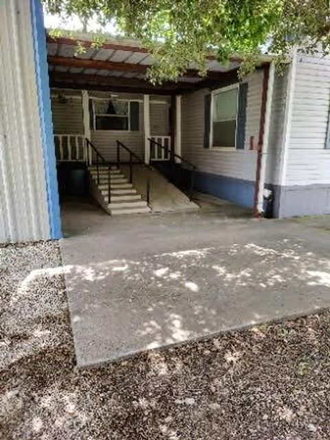 A home in New Braunfels