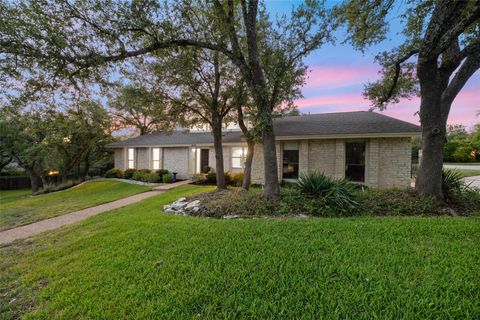 1600 Lost Creek BLVD Austin TX 78746