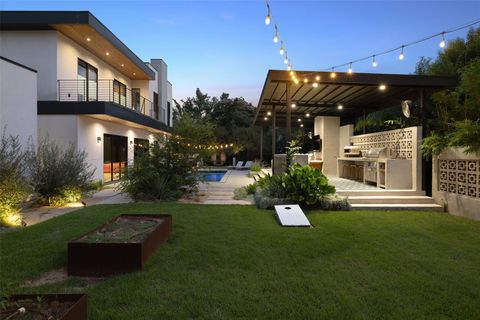 Tiny photo for 204 Westbrook DR, Austin, TX 78746 (MLS # 8484005)