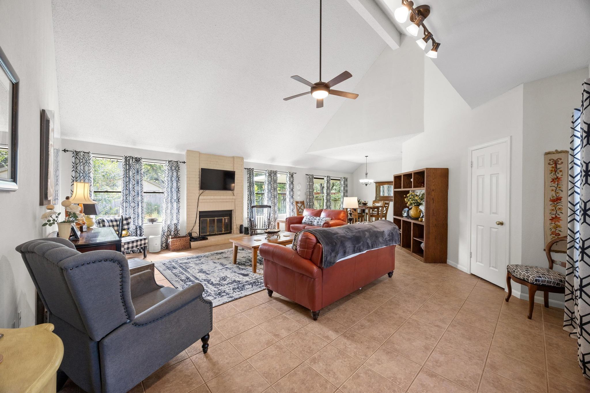 11511 Autumn Ridge DR