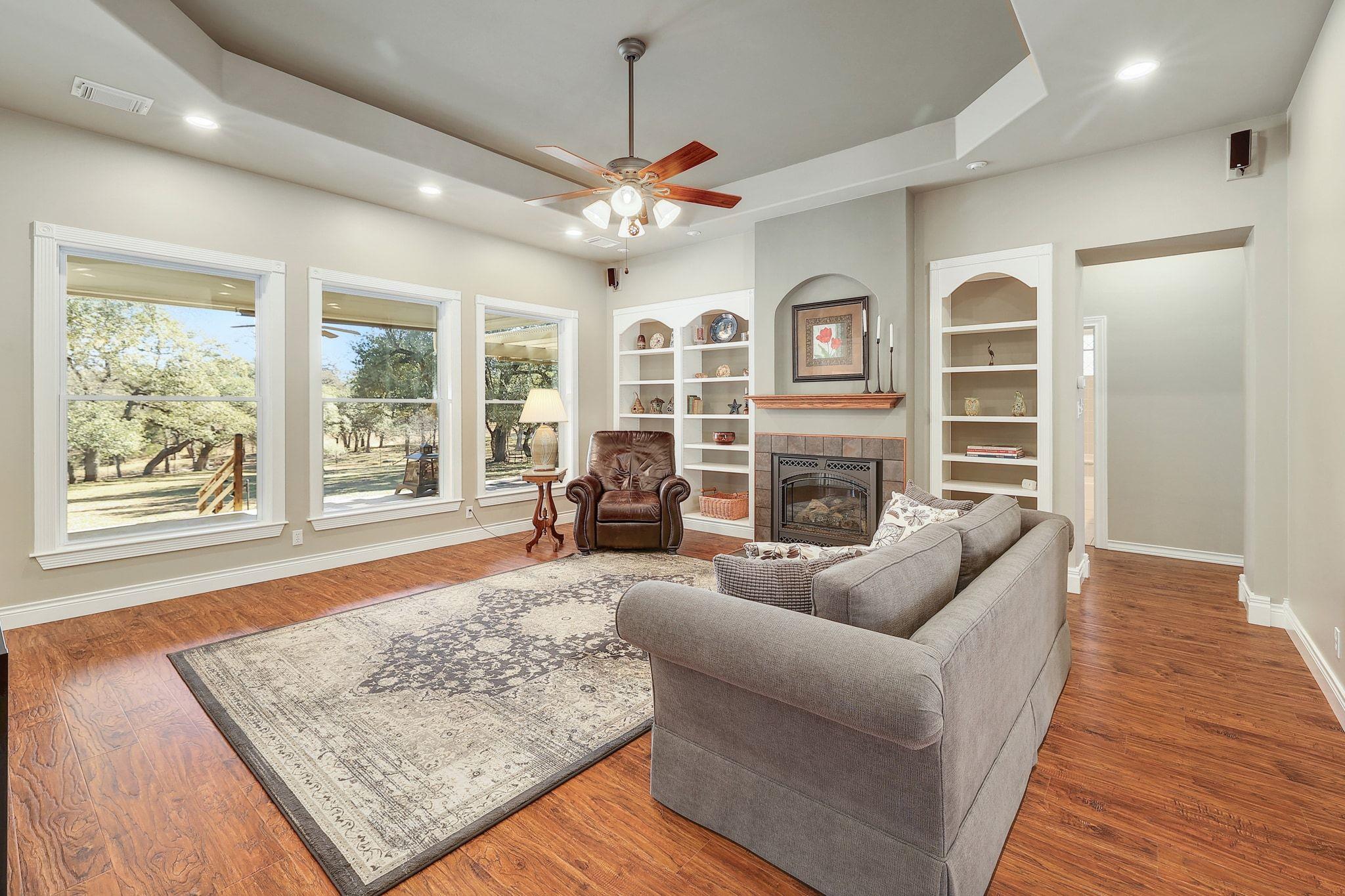 200 High River Ranch DR