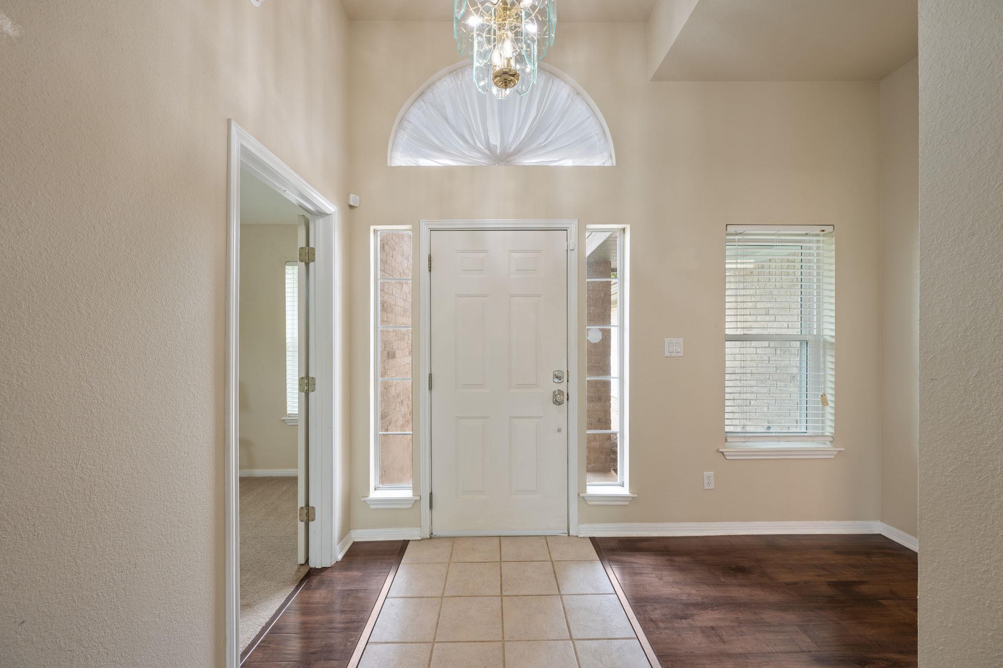 1816 Emerald Isle DR