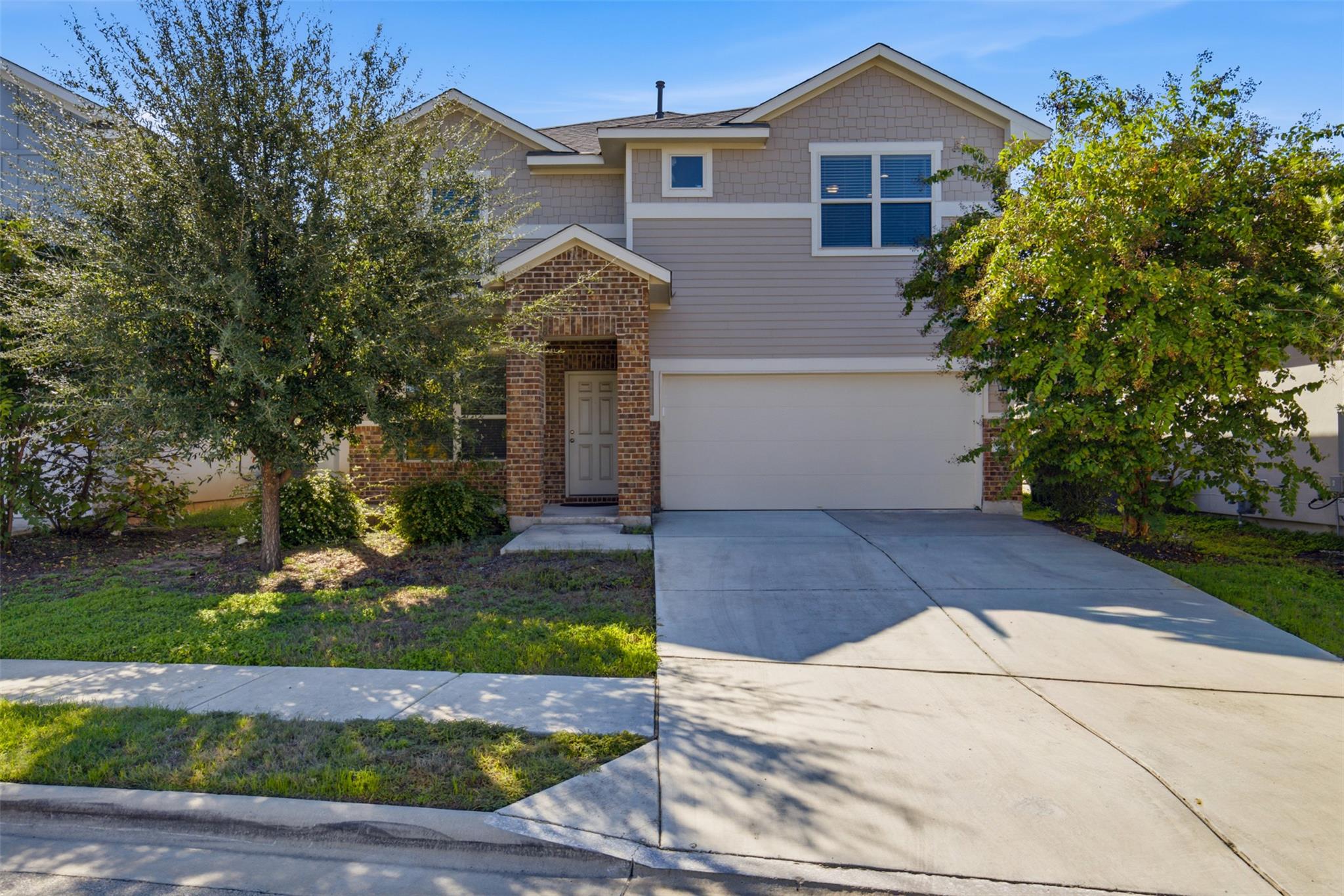 1144 Waterfall Ave