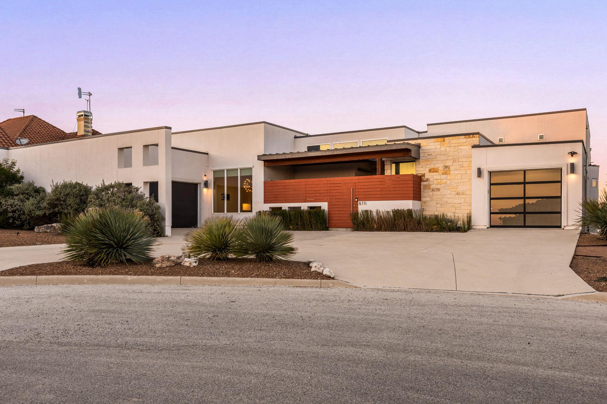 8711 Wales Reserve