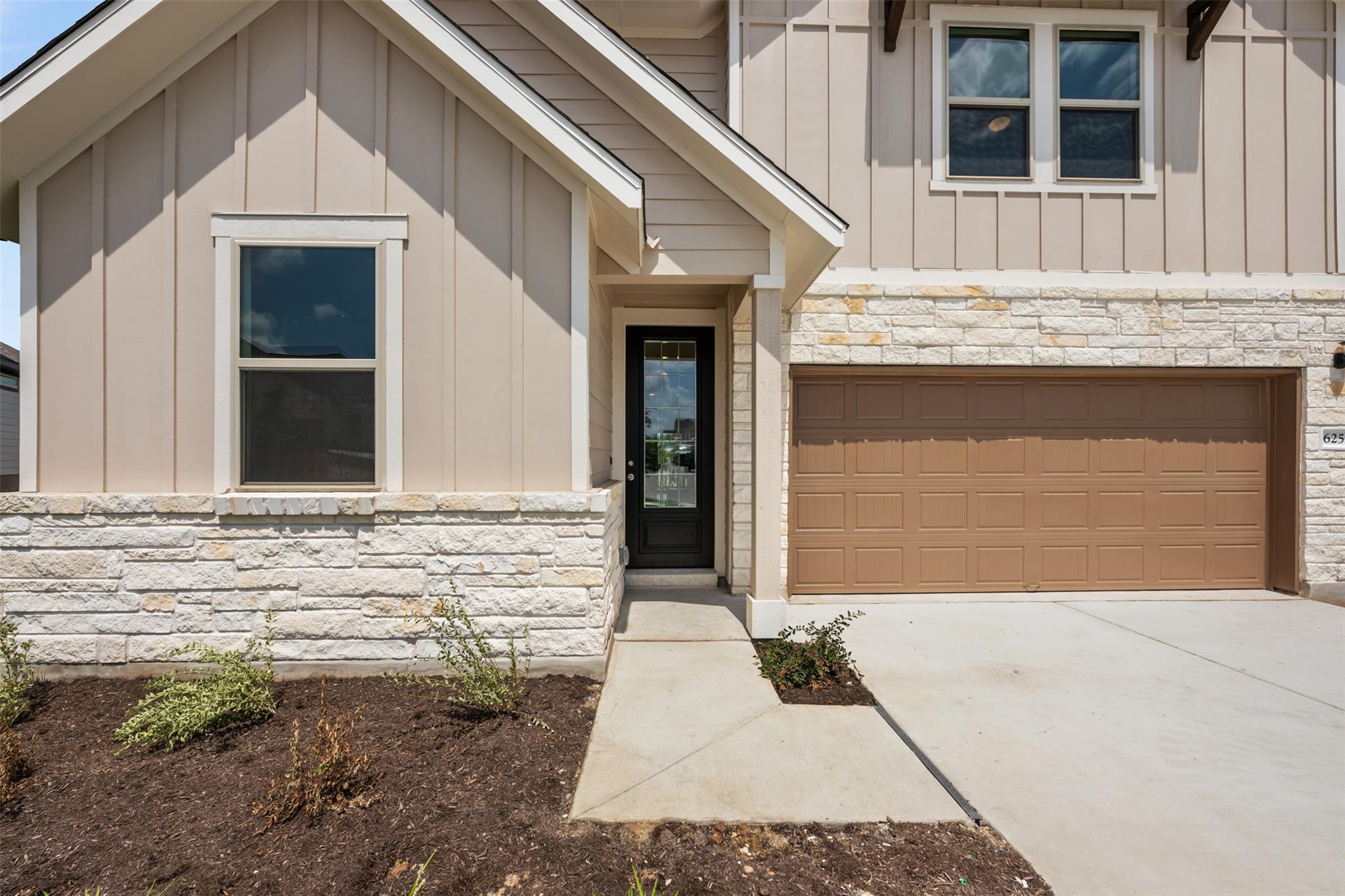 625 Palo Brea LOOP