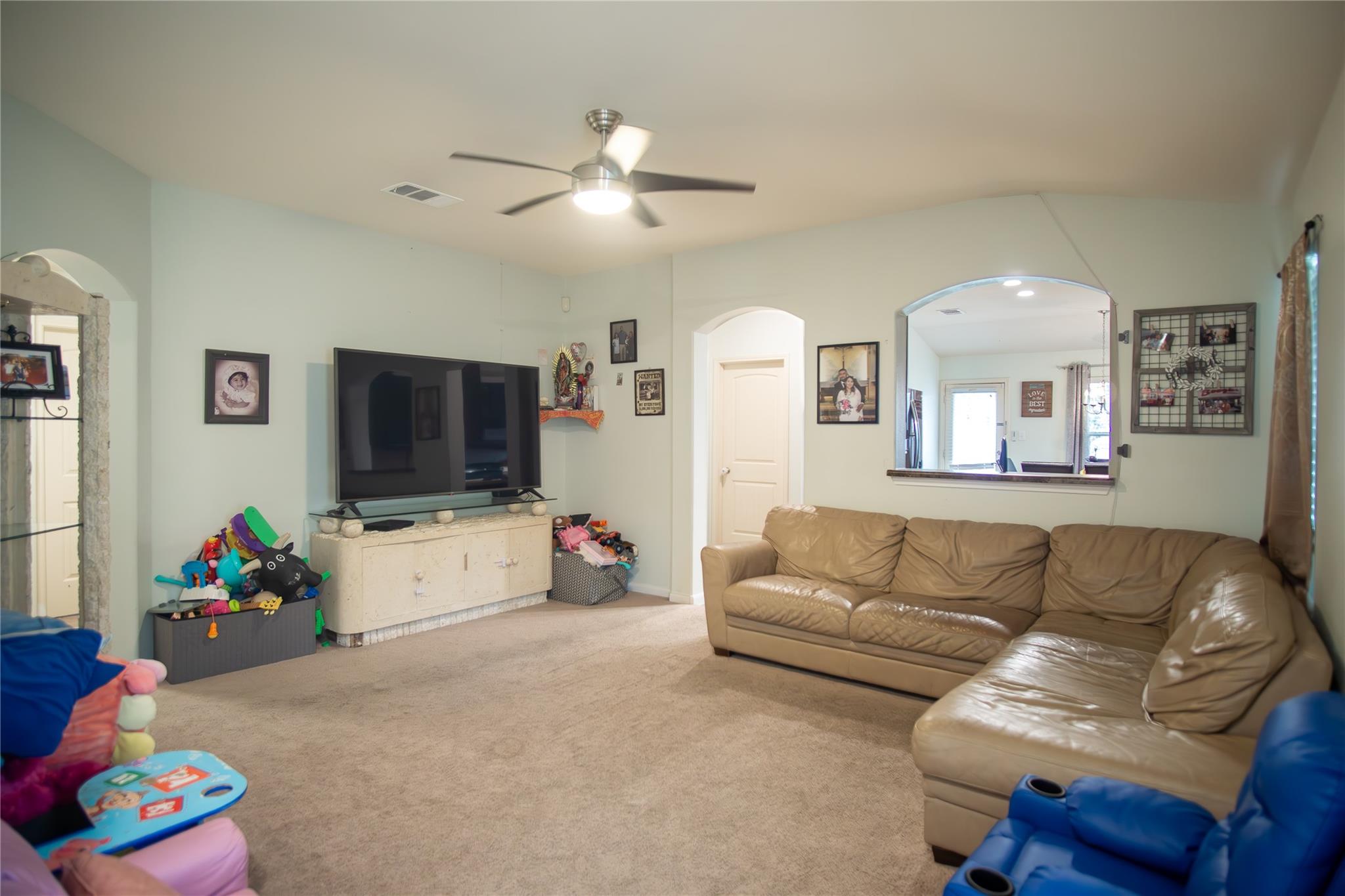 6912 Plains Crest DR