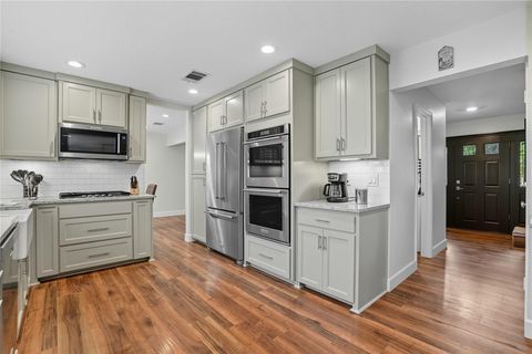 Tiny photo for 11003 Grapevine LN, Austin, TX 78759 (MLS # 9408944)