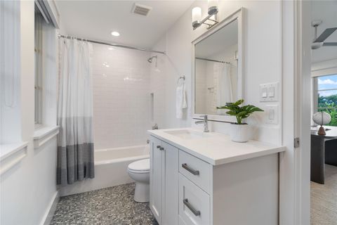 Tiny photo for 2902 Cedarview DR, Austin, TX 78704 (MLS # 8236895)