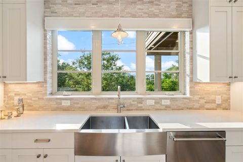 Tiny photo for 2902 Cedarview DR, Austin, TX 78704 (MLS # 8236895)