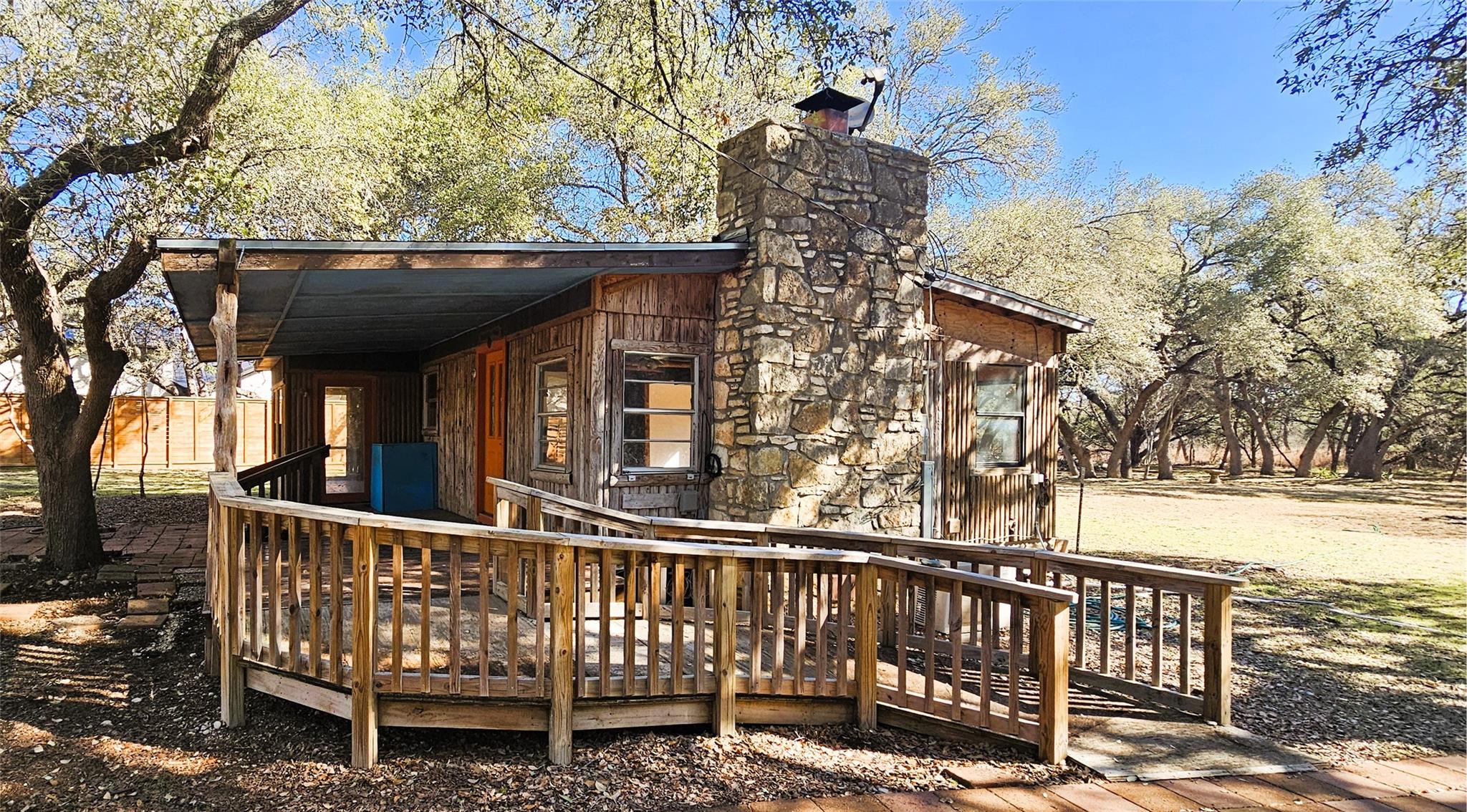 1009 Ridge Oak DR
