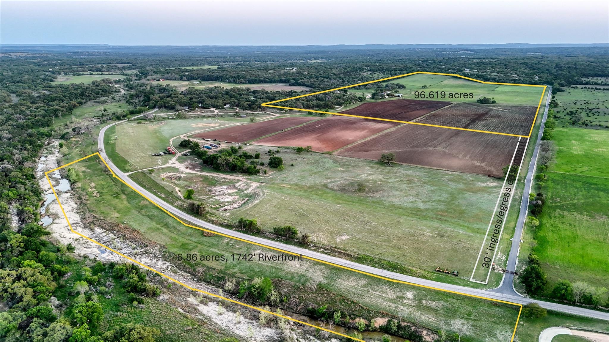 1118 Chimney Valley RD