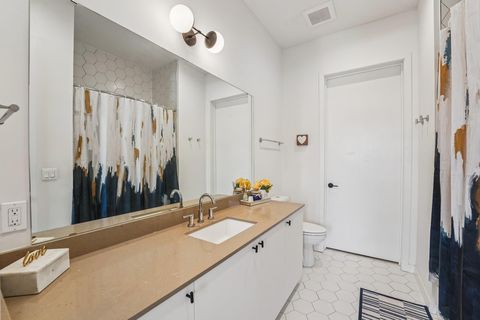 Tiny photo for 800 Embassy DR #429, Austin, TX 78702 (MLS # 8678184)