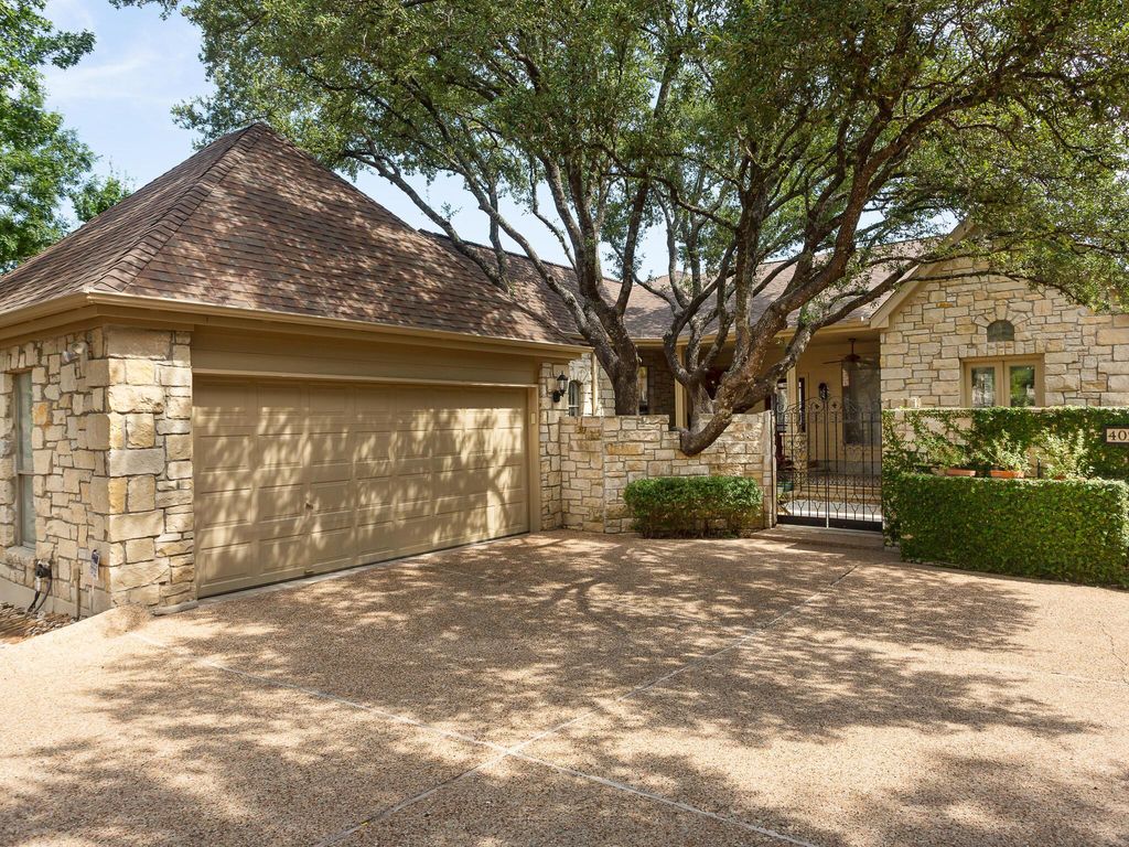 Photo for 402 Golf Crest LN, Lakeway, TX 78734 (MLS # 9865872)