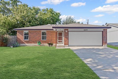 Photo of 1605 Windrift WAY, Round Rock, TX 78664 (MLS # 6570040) Photo of 1605 Windrift WAY, Round Rock, TX 78664 (MLS # 6570040)