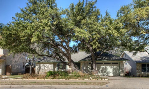 Photo of 7016 Riverton DR, Austin, TX 78729 (MLS # 4985982)