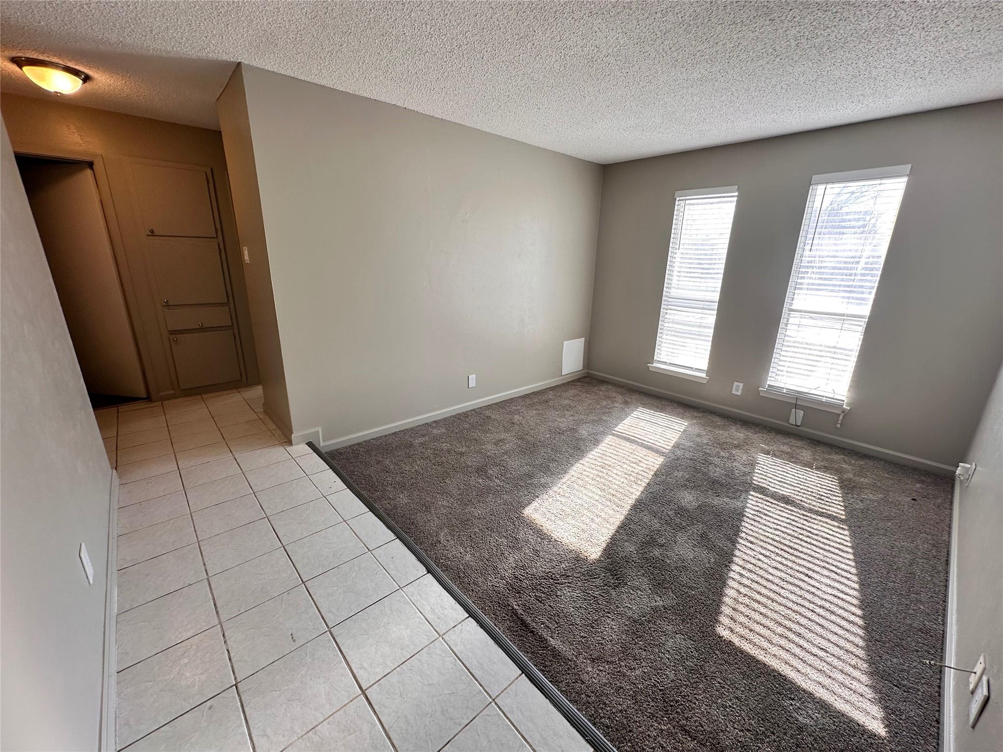 903 Bellaire DR