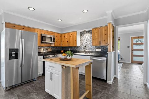 Tiny photo for 403 Gate Tree LN, Austin, TX 78745 (MLS # 9133969)