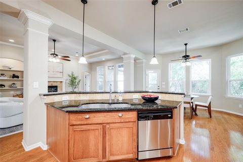 Tiny photo for 6900 Via Ricco DR, Austin, TX 78749 (MLS # 1826422)