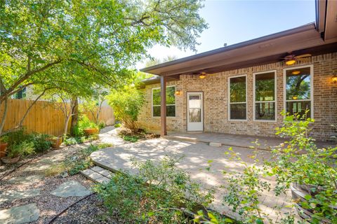 Tiny photo for 6900 Via Ricco DR, Austin, TX 78749 (MLS # 1826422)