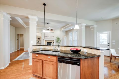 Tiny photo for 6900 Via Ricco DR, Austin, TX 78749 (MLS # 1826422)