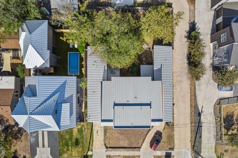 Tiny photo for 1210 Stobaugh ST #B, Austin, TX 78757 (MLS # 2614241)