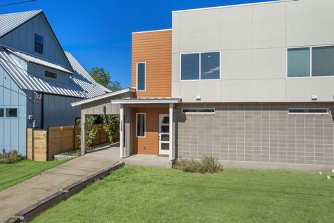 Tiny photo for 1210 Stobaugh ST #B, Austin, TX 78757 (MLS # 2614241)
