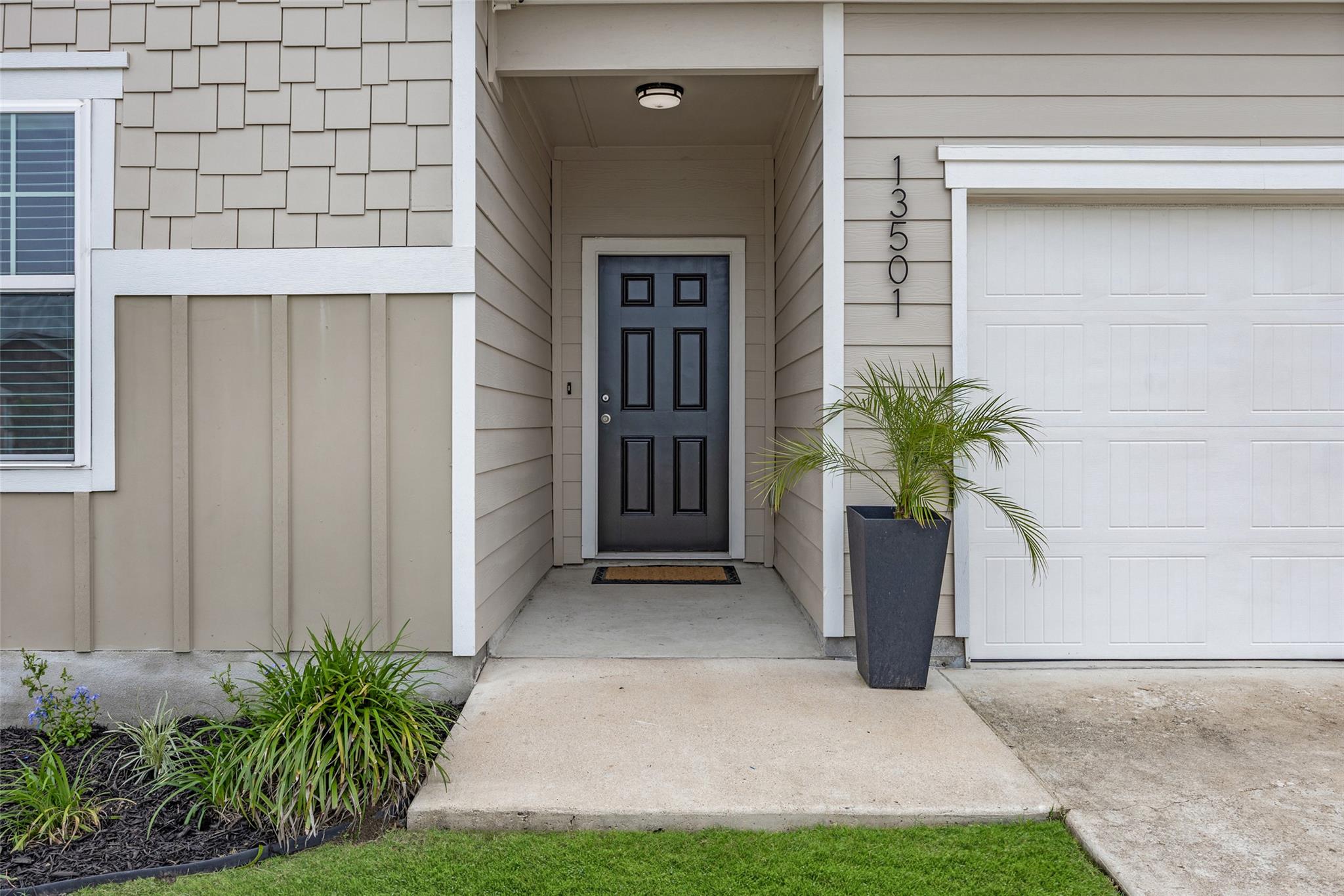 13501 Arthur Vandenburg WAY