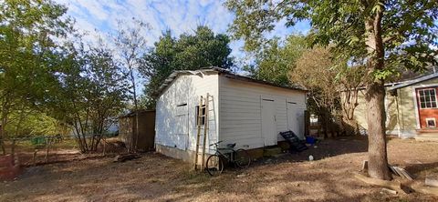 A home in Taylor