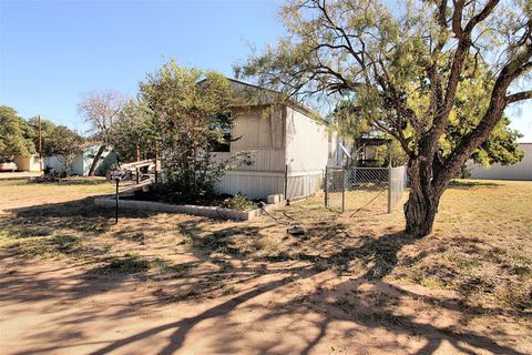 A home in Kingsland