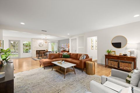 8600 Azalea TRL Austin TX 78759