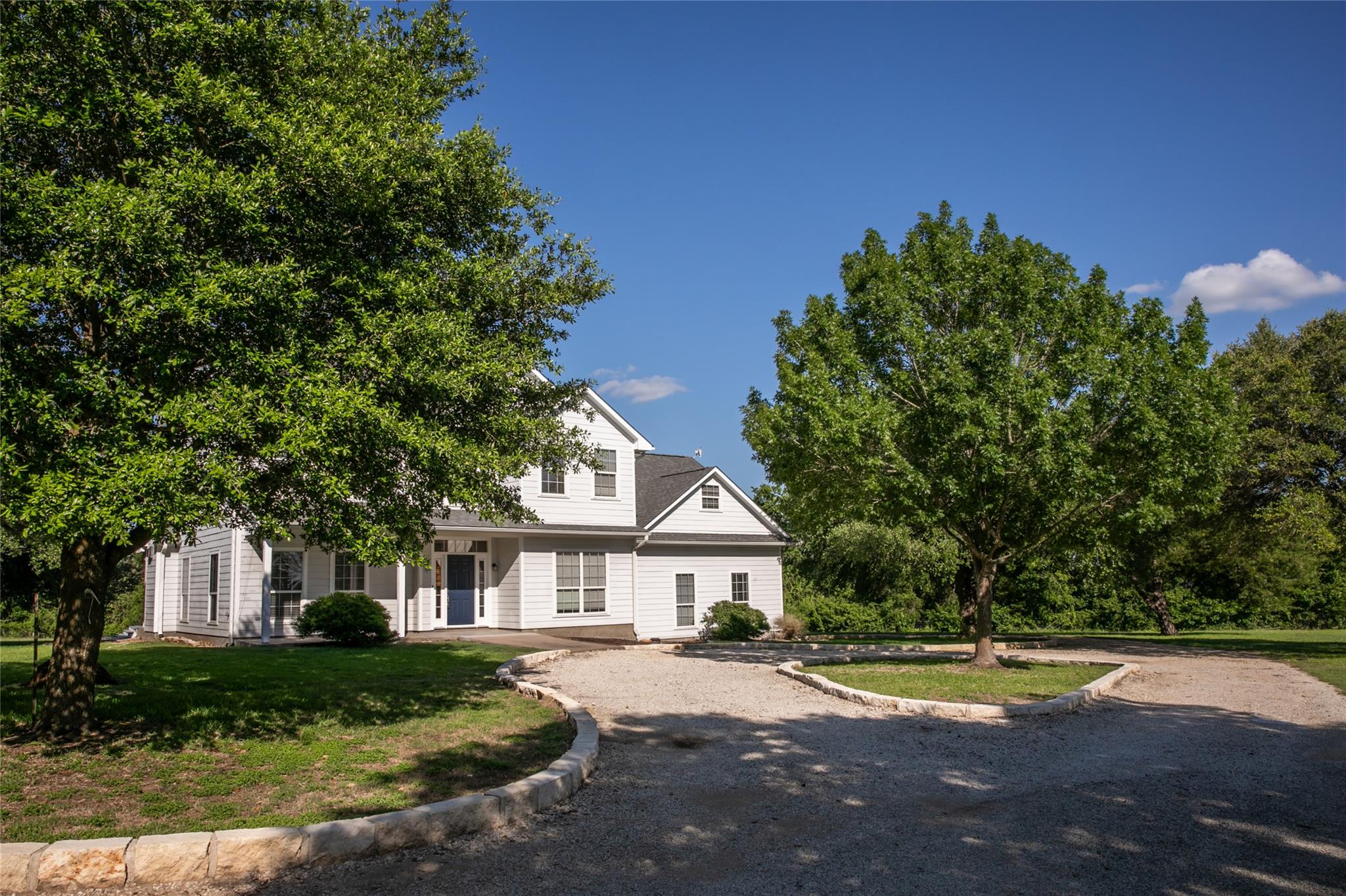8660 Cedar Hill RD