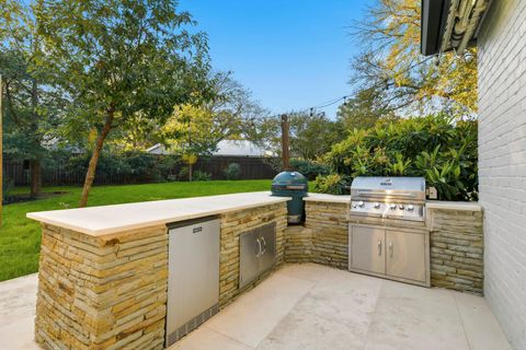 Tiny photo for 1213 Grosvener CT, Austin, TX 78746 (MLS # 5312476)