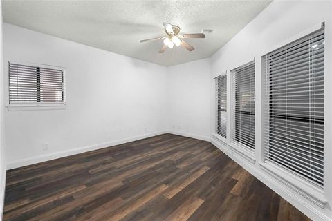 Tiny photo for 1910 Robbins PL #103, Austin, TX 78705 (MLS # 6482534)