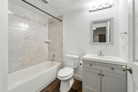 Tiny photo for 1910 Robbins PL #103, Austin, TX 78705 (MLS # 6482534)