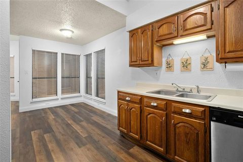 Tiny photo for 1910 Robbins PL #103, Austin, TX 78705 (MLS # 6482534)