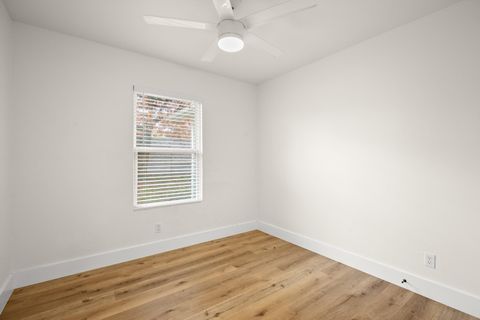 Tiny photo for 207 White Oak DR, Austin, TX 78753 (MLS # 2329051)