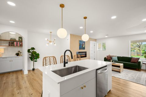 Tiny photo for 207 White Oak DR, Austin, TX 78753 (MLS # 2329051)