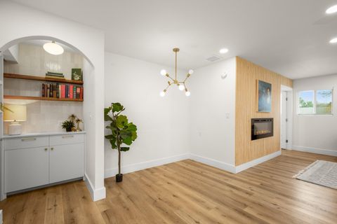 Tiny photo for 207 White Oak DR, Austin, TX 78753 (MLS # 2329051)