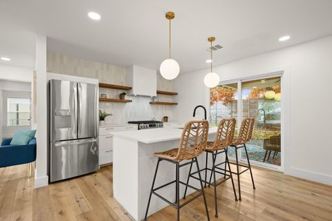 Tiny photo for 207 White Oak DR, Austin, TX 78753 (MLS # 2329051)