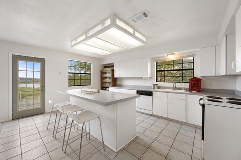 Tiny photo for 25304 Pedernales PT, Spicewood, TX 78669 (MLS # 9858032)