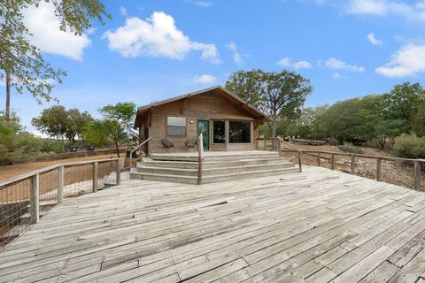 Tiny photo for 25304 Pedernales PT, Spicewood, TX 78669 (MLS # 9858032)