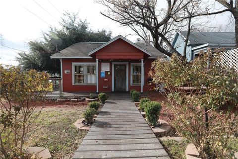 1311 E 7th ST Austin TX 78702