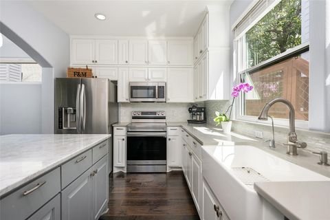 Tiny photo for 2408 Indian Creek RD, Austin, TX 78734 (MLS # 9566503)