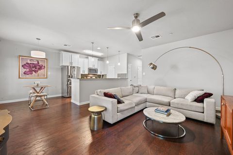 Photo of 1402 Catalan RD, Austin, TX 78748 (MLS # 4713029) Photo of 1402 Catalan RD, Austin, TX 78748 (MLS # 4713029)