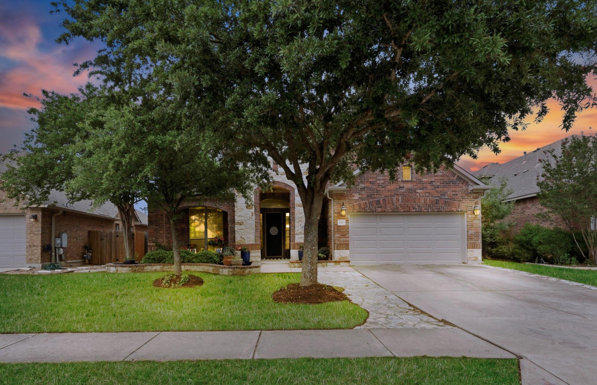 650 Clear Springs HOLW