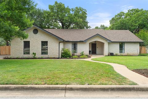 3701 Indian Point DR Austin TX 78739