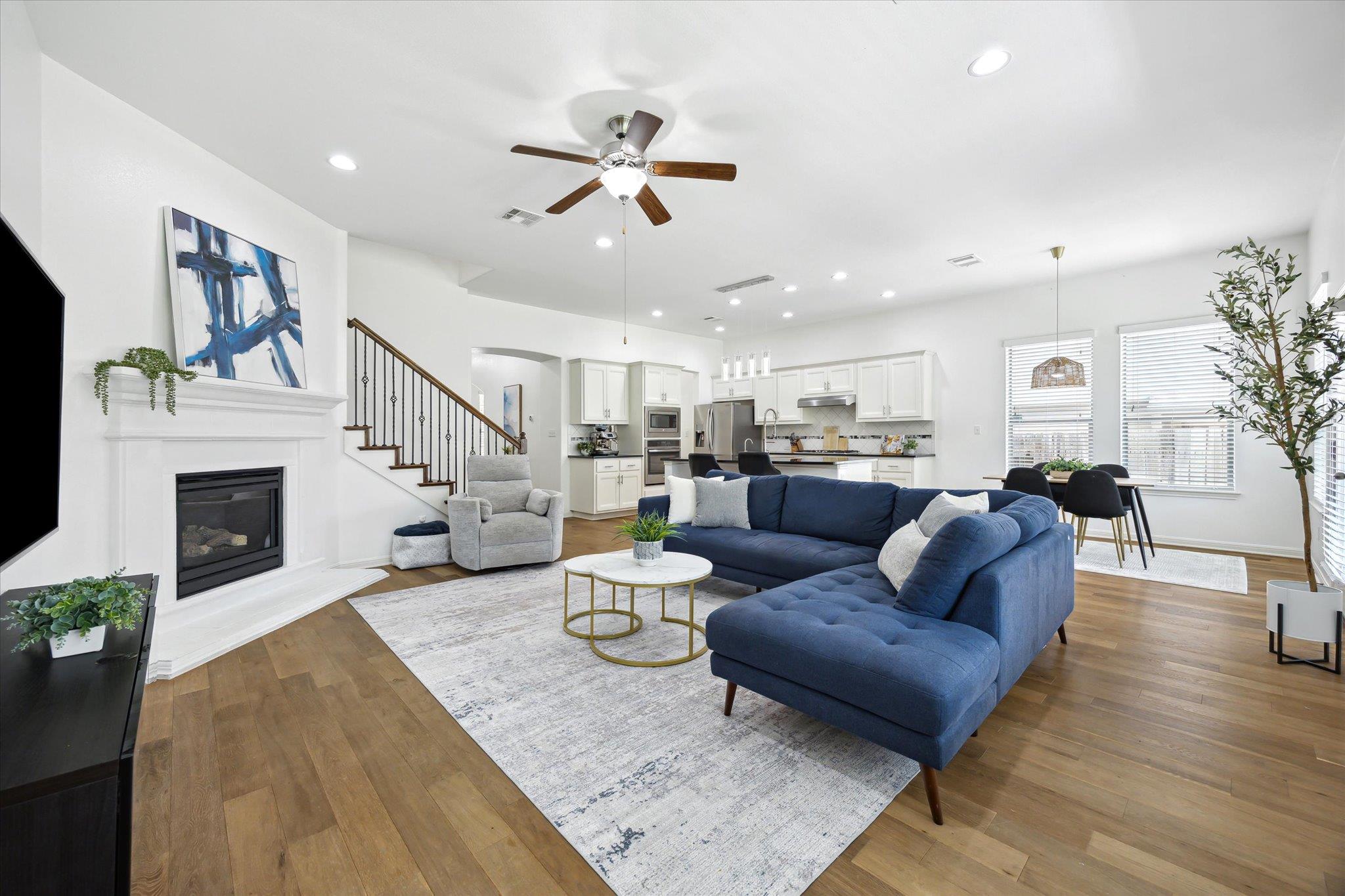 2216 Lookout Knoll DR